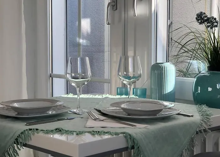 Schicke Landhauswohnung Mit Dachterrasse